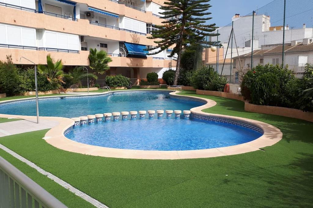 Apartament Flamingo Z Basenem Torrevieja Zewnętrze zdjęcie