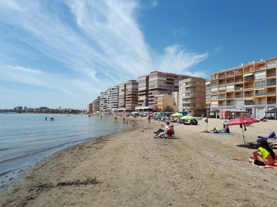Apartament Flamingo Z Basenem Torrevieja Zewnętrze zdjęcie